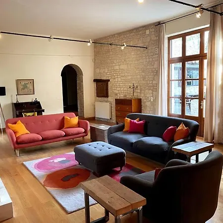 Uniquely Private In The Charente Villa *