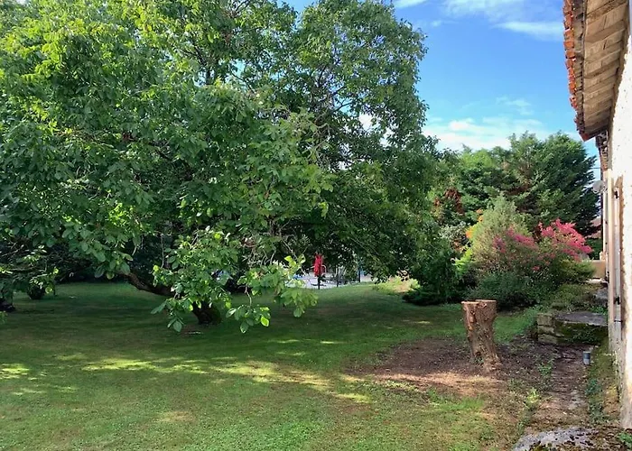 Uniquely Private In The Charente *