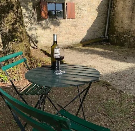 Uniquely Private In The Charente