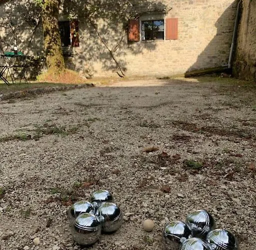 Uniquely Private In The Charente Puyreaux